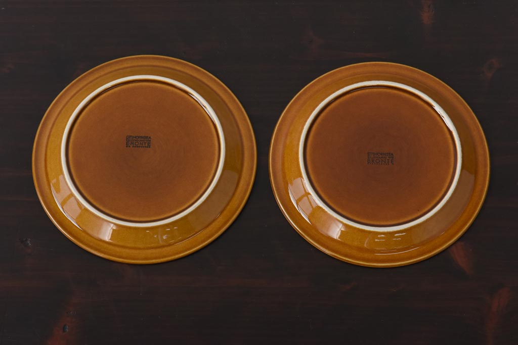 イギリスビンテージ　HORNSEA(ホーンジー)　BRONTE(ブロンテ)シリーズ　トリオ2客セット(カップ、ソーサー、プレート、洋食器)(1)
