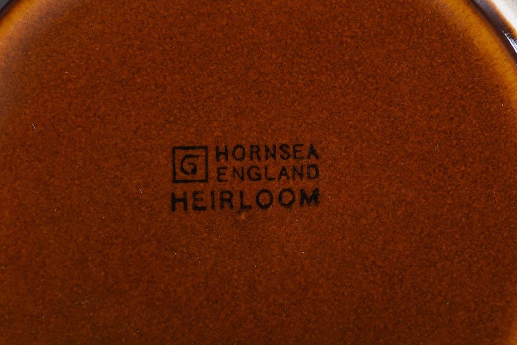 イギリスビンテージ　HORNSEA(ホーンジー)　HEIRLOOM(エアルーム)　カップ&ソーサー2客セット(洋食器)