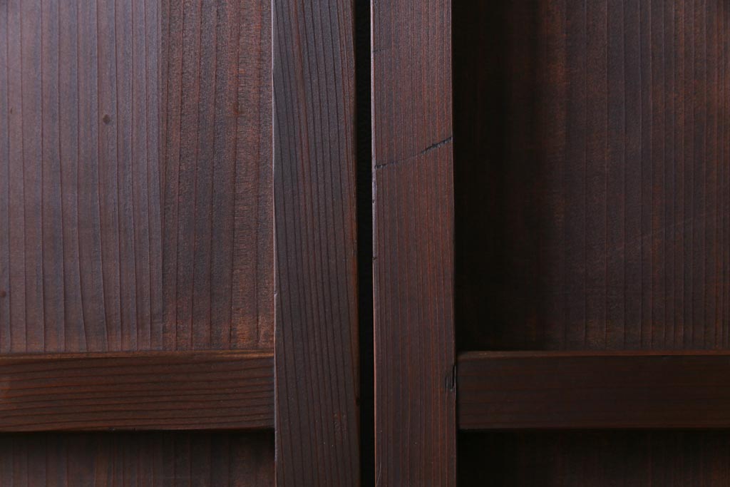 和製アンティーク　大正昭和初期　杉材柾目　幅狭タイプ　しっとりとした木肌が上品な板戸2枚セット(建具、引き戸)