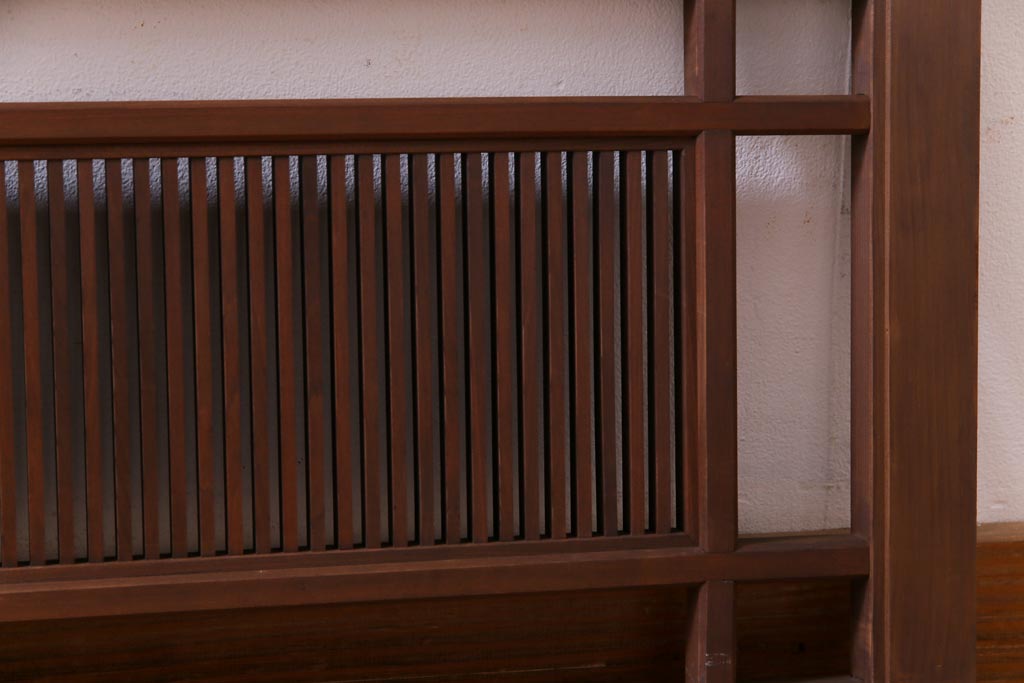 和製アンティーク　桐材　素朴な木味が風情を感じさせる欄間(筬欄間、明り取り)