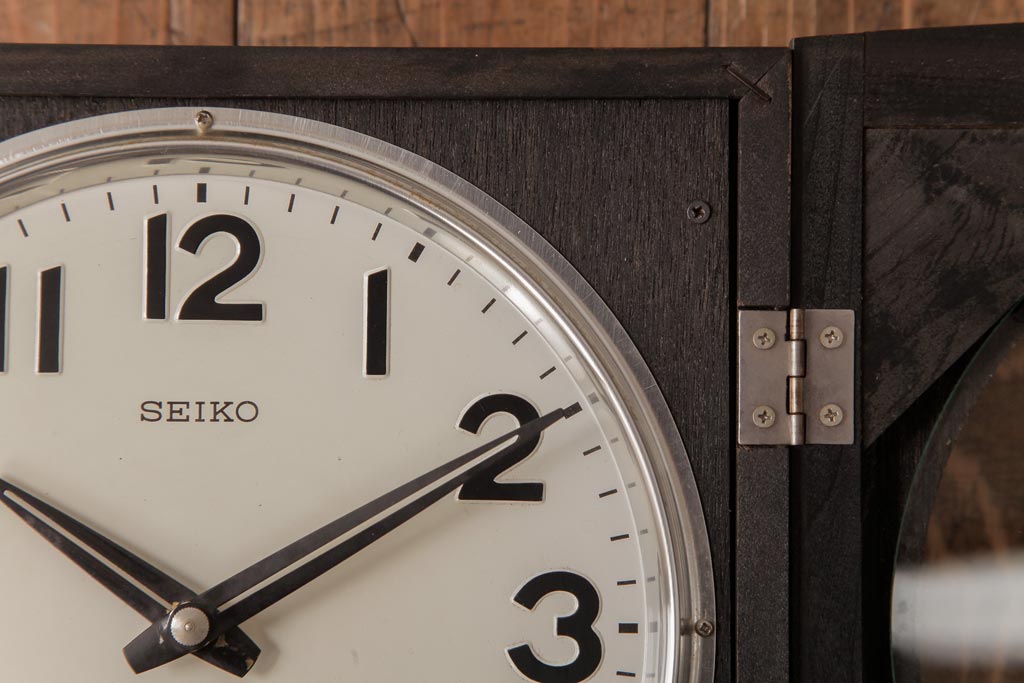 アンティーク雑貨　SEIKO(セイコー)　30DAY・1ヵ月巻　手巻き式　日付曜日付き掛け時計(柱時計、振り子時計)