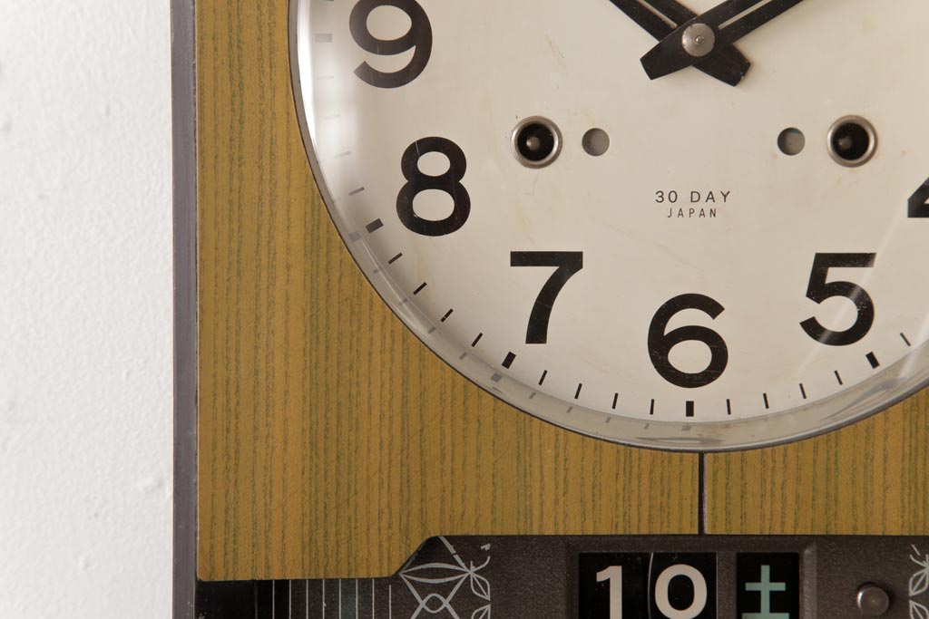 アンティーク雑貨　SEIKO(セイコー)　30DAY・1ヵ月巻　手巻き式　TIME DATER　日付曜日付き掛け時計(柱時計、振り子時計)