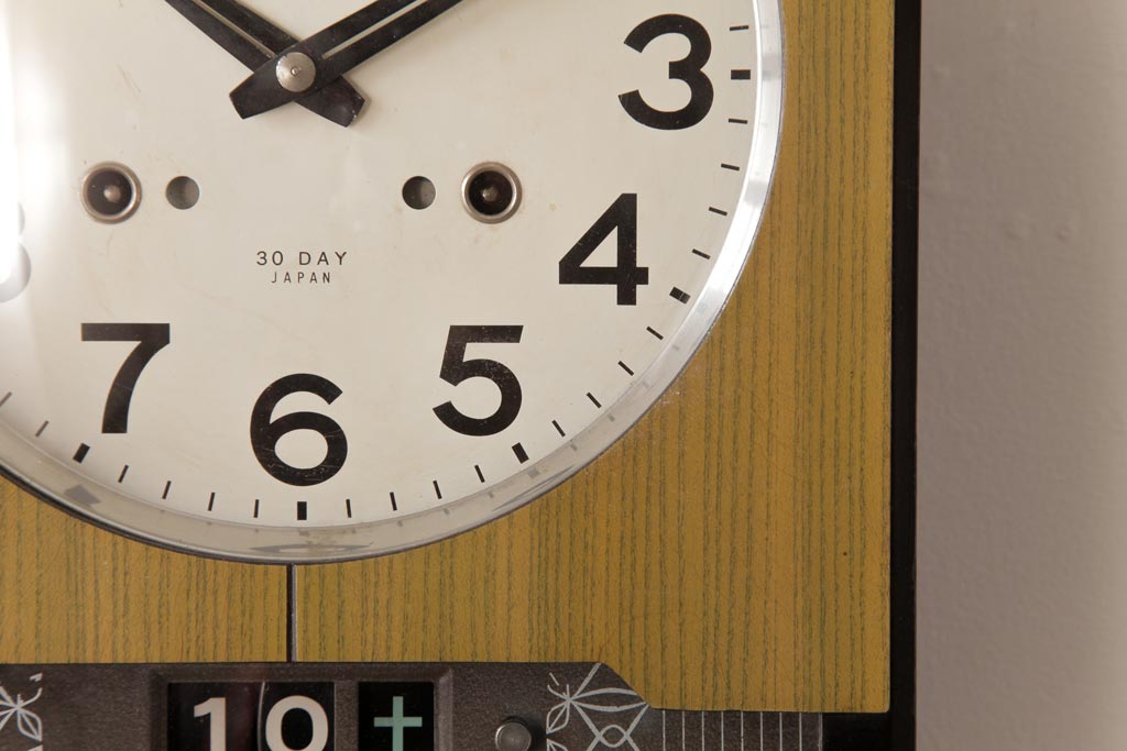 アンティーク雑貨　SEIKO(セイコー)　30DAY・1ヵ月巻　手巻き式　TIME DATER　日付曜日付き掛け時計(柱時計、振り子時計)