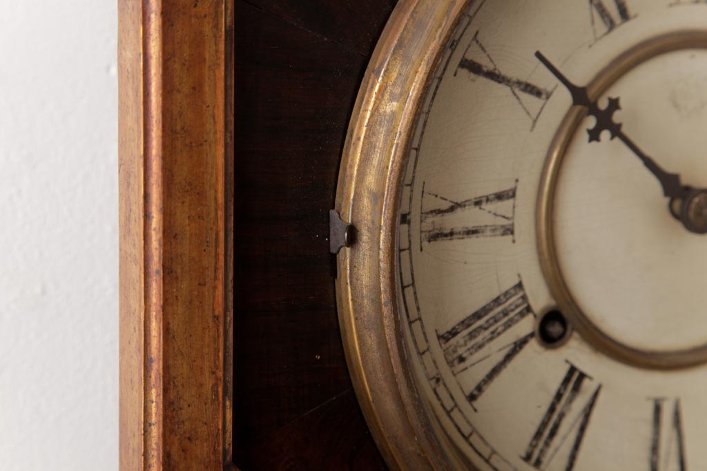 アンティーク雑貨　アメリカ製　ウォーターベリー社(Waterbury)　アンティークのゼンマイ式振り子時計(柱時計、壁掛け時計)