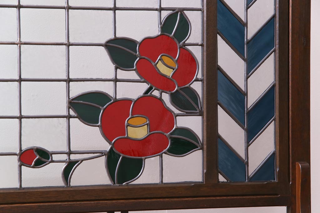 アンティーク雑貨　ラフジュ工房オリジナルステンドグラス　昭和初期　当時もの色ガラス　ステンドグラス　椿の図がおしゃれな衝立(パーテーション、つい立て、仕切り)