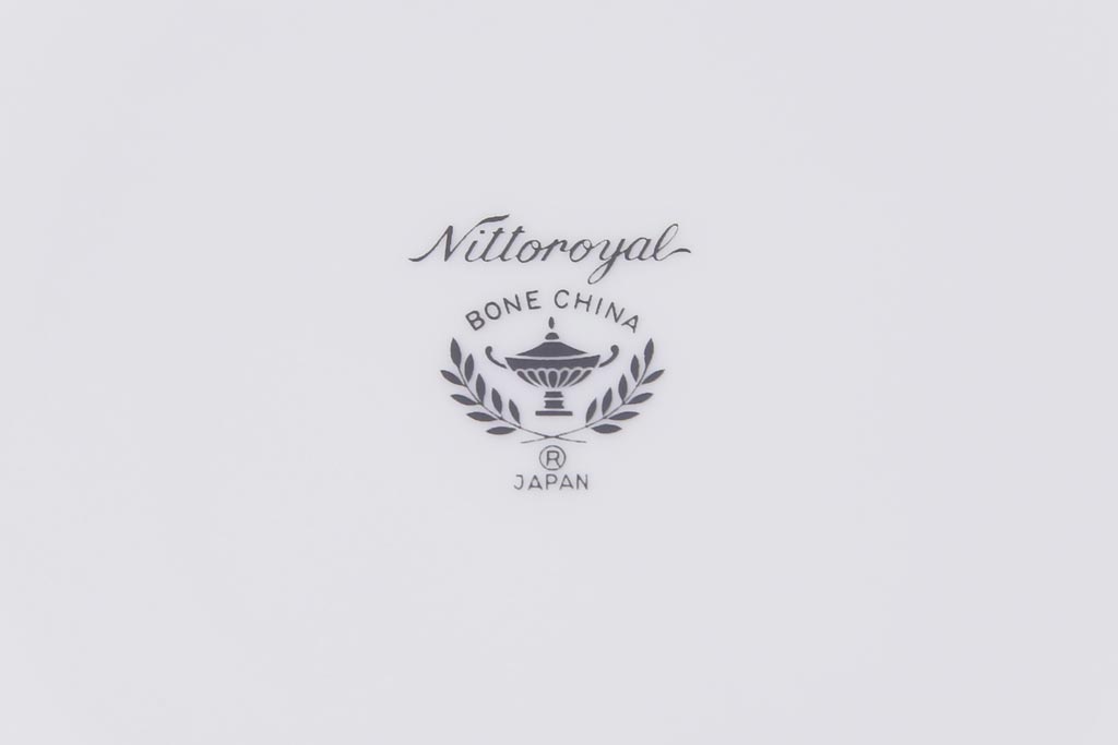中古　Nittoroyal(ニットーロイヤル、ノリタケ)　ボーンチャイナ　ブルーヒル(廃盤)　オーバルプレート&深皿セット(大皿、カレー皿、洋食器)