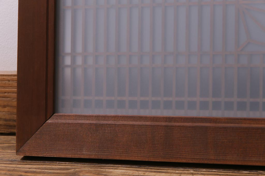 昭和中期　緻密に作り込まれた角麻文様の組子欄間(明り取り)