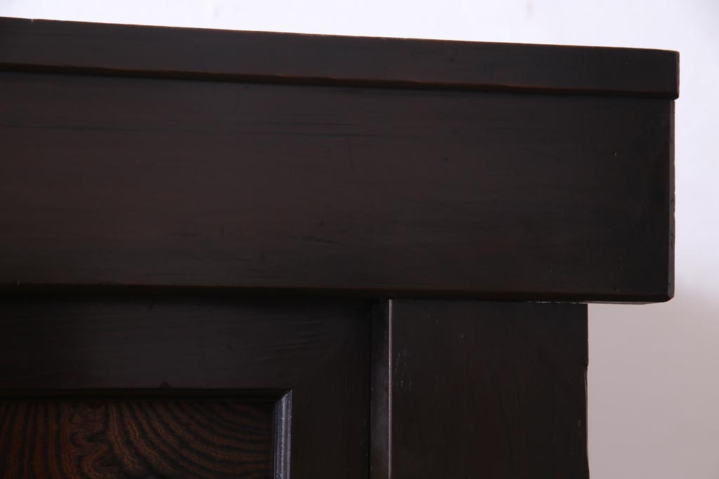 アンティーク家具　古民具　明治期　四尺　どっしりとした構えと框が重厚感溢れる重ねの京水屋(水屋箪笥、食器棚)