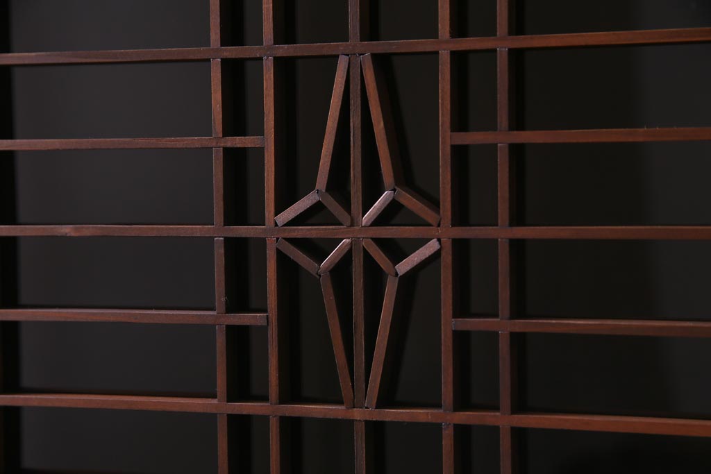 ラフジュ工房オリジナル　古建具リメイク　和モダンな雰囲気が趣きあふれる縦型収納棚(戸棚、キャビネット)