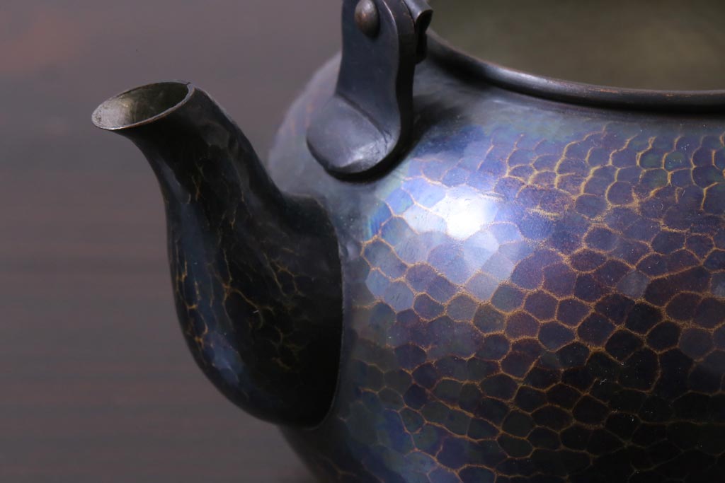 中古　清穂堂　紫金色が美しい鎚起銅器の急須(茶器)