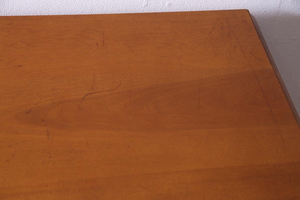 中古　横浜クラシック家具　ダニエル(daniel)　A-103　褐色が美しい整理タンス(チェスト、引き出し)
