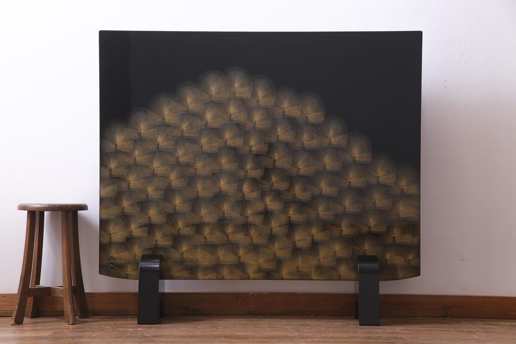 中古　輪島塗　鶴岑作　松の蒔絵が繊細で美しい衝立(パーテーション)(定価約200万円)