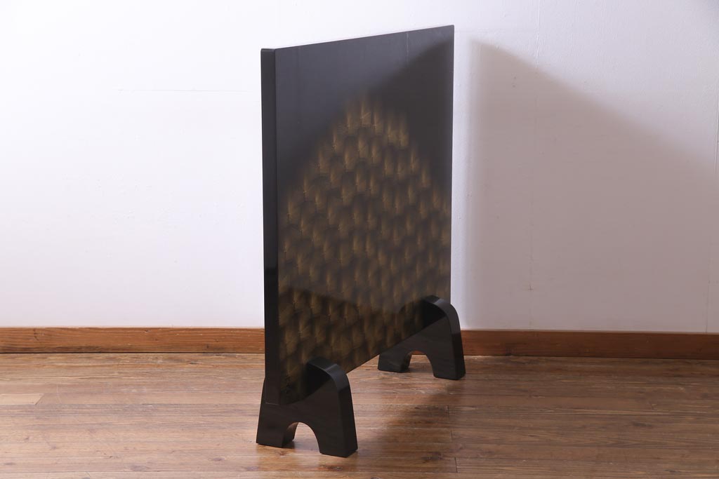 中古　輪島塗　鶴岑作　松の蒔絵が繊細で美しい衝立(パーテーション)(定価約200万円)