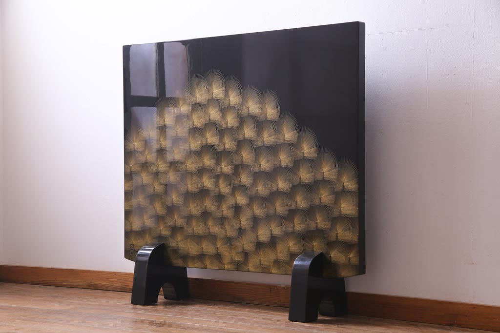 中古　輪島塗　鶴岑作　松の蒔絵が繊細で美しい衝立(パーテーション)(定価約200万円)