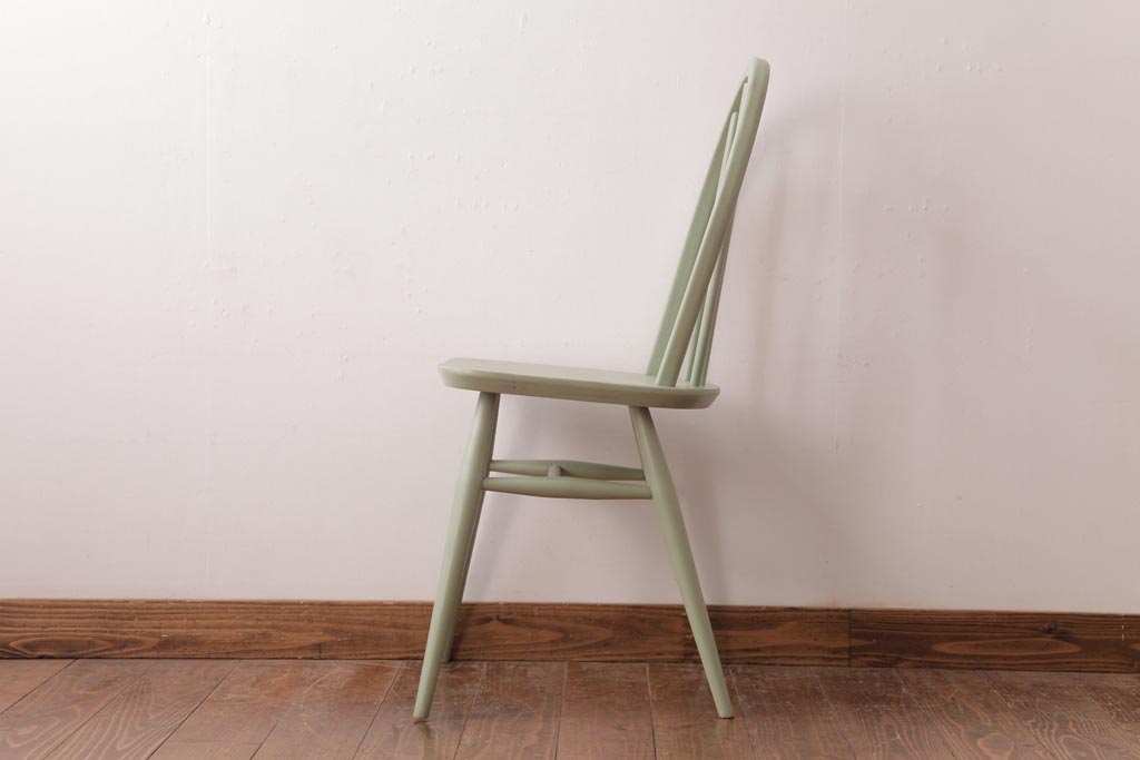 イギリスビンテージ　ペイント家具　ERCOL(アーコール)　優しげなカラーが魅力のフープバックチェア(椅子、ダイニングチェア)