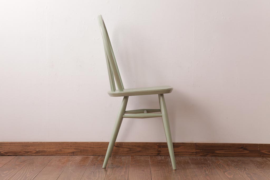 イギリスビンテージ　ペイント家具　ERCOL(アーコール)　優しげなカラーが魅力のフープバックチェア(椅子、ダイニングチェア)