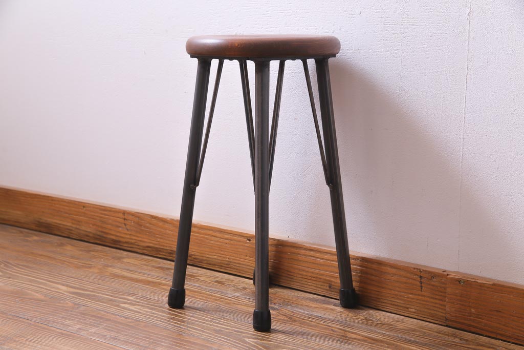 ラフジュ工房オリジナル　ユニセックスな雰囲気が魅力のスツール(椅子)(1)