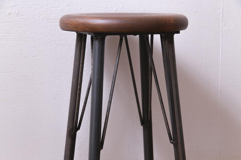 ラフジュ工房オリジナル　ユニセックスな雰囲気が魅力のスツール(椅子)