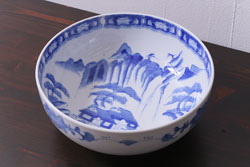 太明成化年製　古伊万里　染付　蛸唐草文　松竹梅図　1尺5寸皿　約46cm　繊細な美しい絵付けに魅了される大皿(一尺五寸、和食器、和皿)(R-073179)
