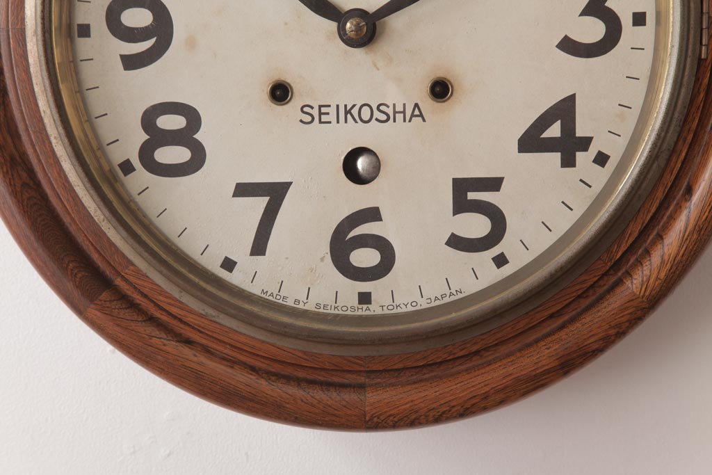 アンティーク雑貨　SEIKOSHA(精工舎)　手巻き式　ビンテージテイストな丸型掛け時計(柱時計、振り子時計)