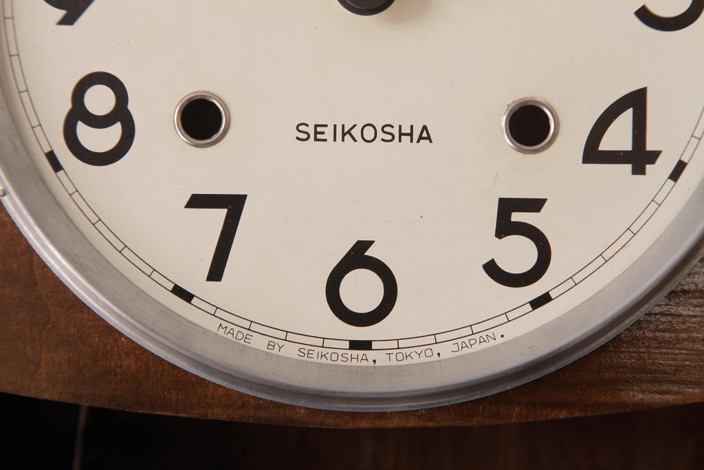 アンティーク雑貨　ビンテージ　SEIKOSHA(精工舎、セイコー)　電池式　北欧スタイルにも合う柱時計(掛時計、振り子時計)