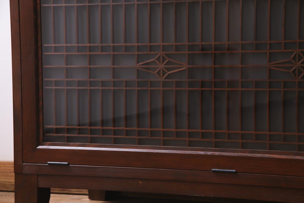 ラフジュ工房オリジナル　古建具リメイク　和モダンな雰囲気漂う組子を使った脚付きローボード(テレビ台、テレビボード、リビングボード)