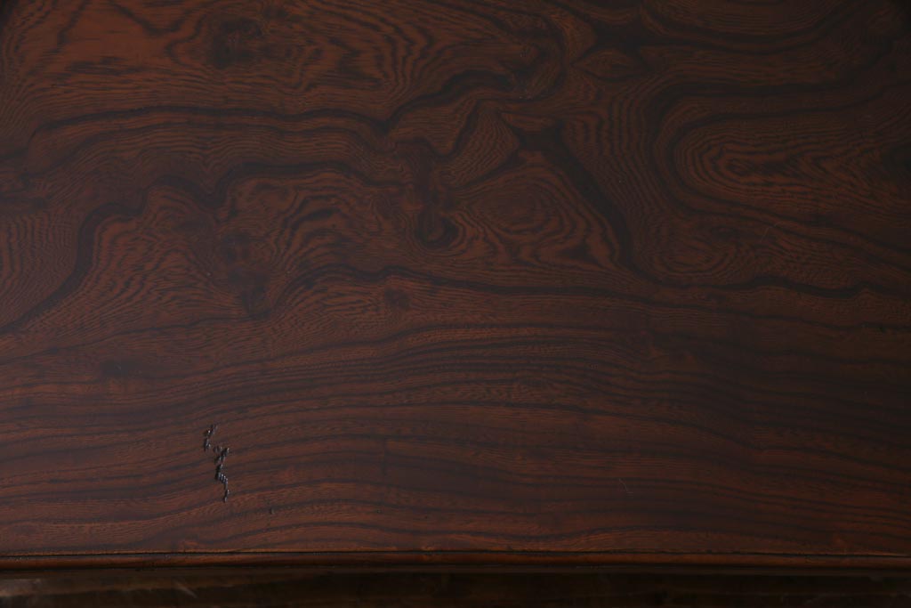 アンティーク家具　和製アンティーク　総ケヤキ材　天板一枚板　くっきりとした味わい深い杢目のローテーブル(座卓、文机)