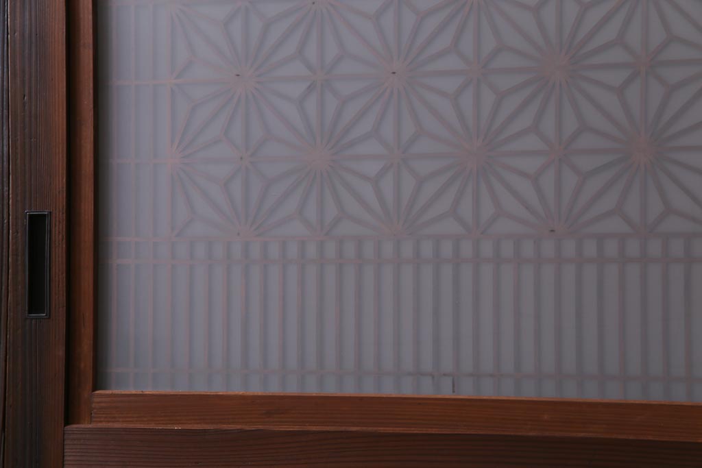 和製アンティーク　昭和期　組子入り　迫力あるデザインの板戸(引き戸、建具)4枚セット