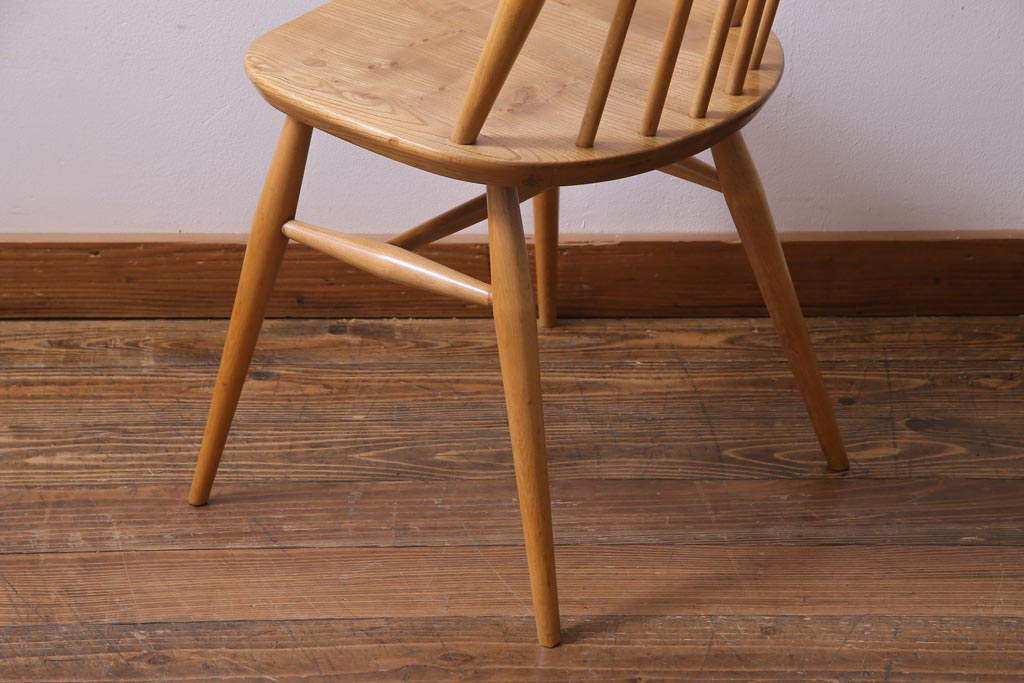 ヴィンテージ家具　イギリスビンテージ　ERCOL(アーコール)　ゴールドスミス　ナチュラルな木味のチェア(椅子)(2)