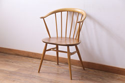 ヴィンテージ家具　イギリスビンテージ　ERCOL(アーコール)　座り心地のよいスタイリッシュなスモーカーズチェア(ダイニングチェア、アームチェア)