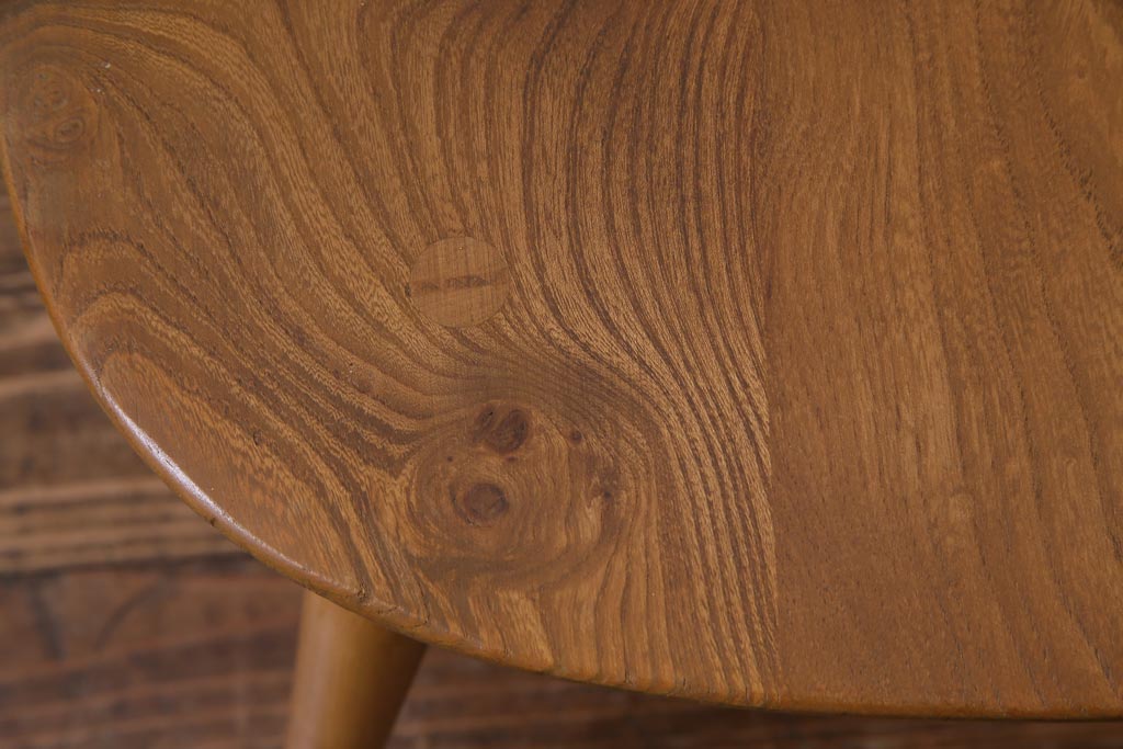 ヴィンテージ家具　イギリスビンテージ　ERCOL(アーコール)　座り心地のよいスタイリッシュなスモーカーズチェア(ダイニングチェア、アームチェア)(1)