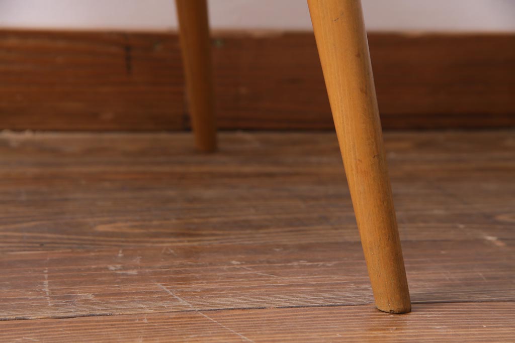ヴィンテージ家具　イギリスビンテージ　ERCOL(アーコール)　座り心地のよいスタイリッシュなスモーカーズチェア(ダイニングチェア、アームチェア)(1)
