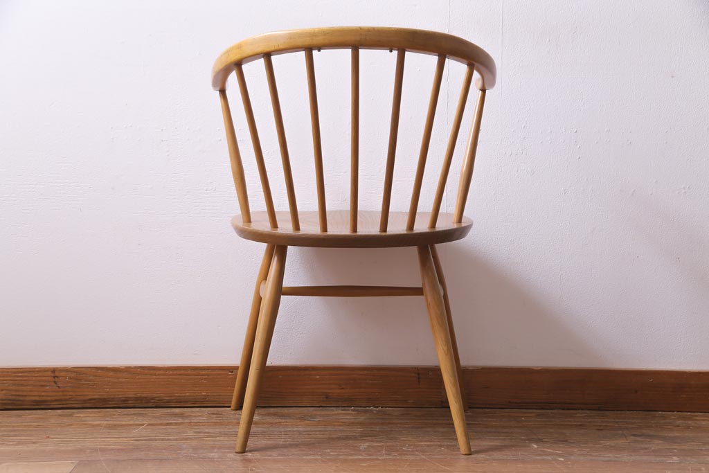 ヴィンテージ家具　イギリスビンテージ　ERCOL(アーコール)　座り心地のよいスタイリッシュなスモーカーズチェア(ダイニングチェア、アームチェア)(2)