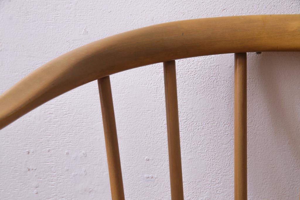 ヴィンテージ家具　イギリスビンテージ　ERCOL(アーコール)　座り心地のよいスタイリッシュなスモーカーズチェア(ダイニングチェア、アームチェア)(3)