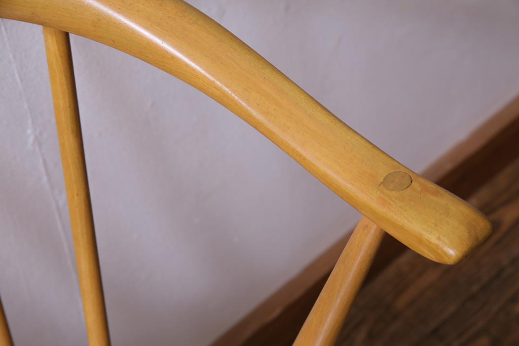 ヴィンテージ家具　イギリスビンテージ　ERCOL(アーコール)　座り心地のよいスタイリッシュなスモーカーズチェア(ダイニングチェア、アームチェア)(3)