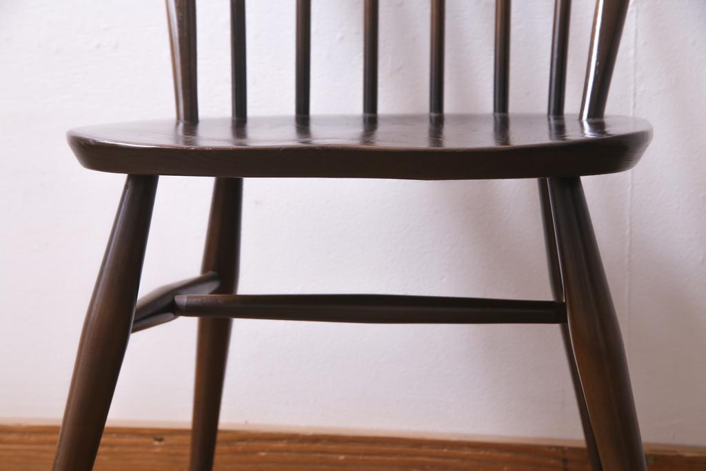 ヴィンテージ家具　イギリスビンテージ　ERCOL(アーコール)　落ちついた色味のウィンザーチェア(ワークチェア、椅子、ウインザーチェア)(1)