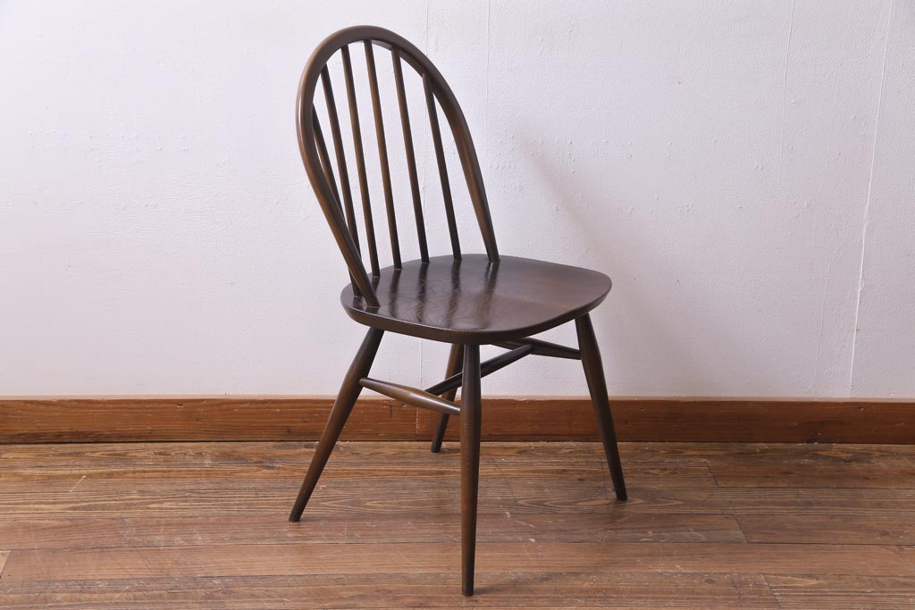 ヴィンテージ家具　イギリスビンテージ　ERCOL(アーコール)　落ちついた色味のウィンザーチェア(ワークチェア、椅子、ウインザーチェア)(2)