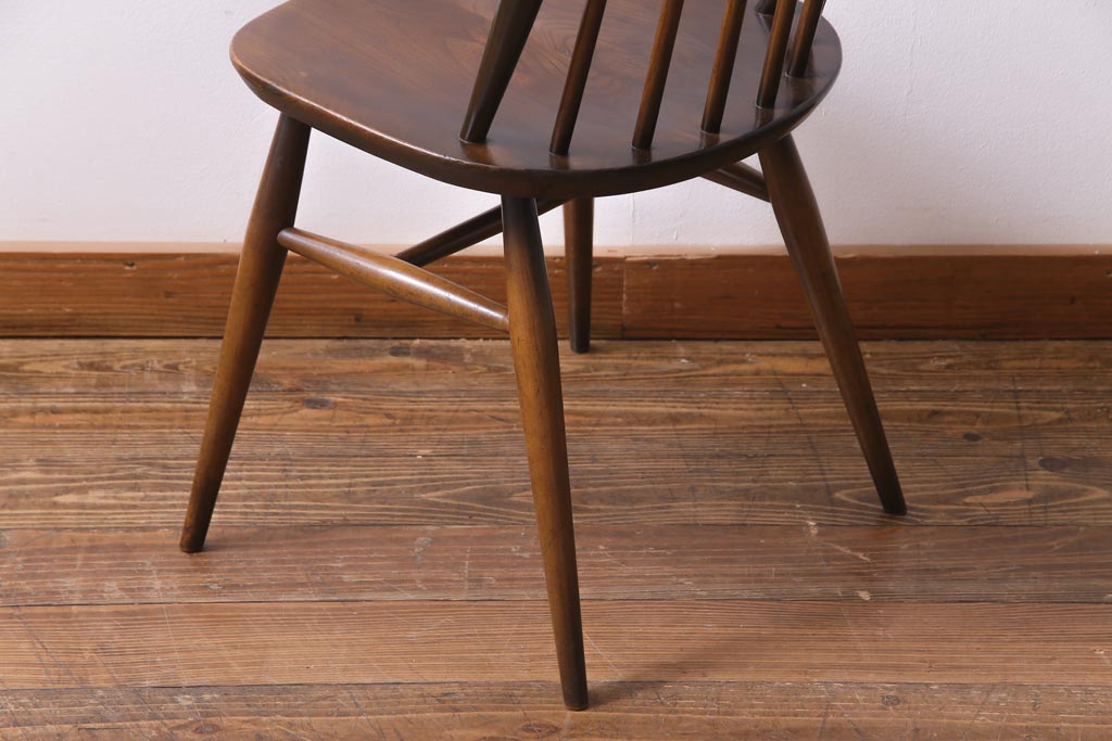 ヴィンテージ家具　イギリスビンテージ　ERCOL(アーコール)　落ちついた色味のウィンザーチェア(ワークチェア、椅子、ウインザーチェア)(3)