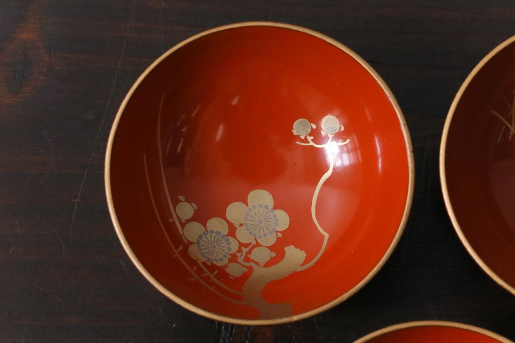 和製アンティーク　箱付き　木製　蒔絵　図変わり盃5つセット(漆器)