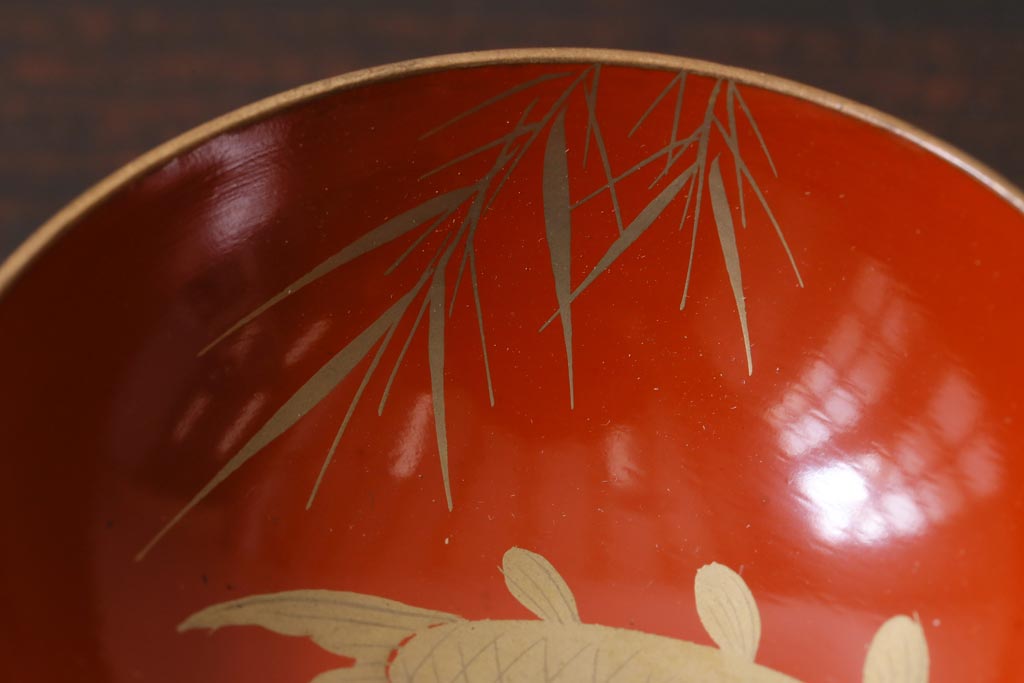 和製アンティーク　箱付き　木製　蒔絵　図変わり盃5つセット(漆器)