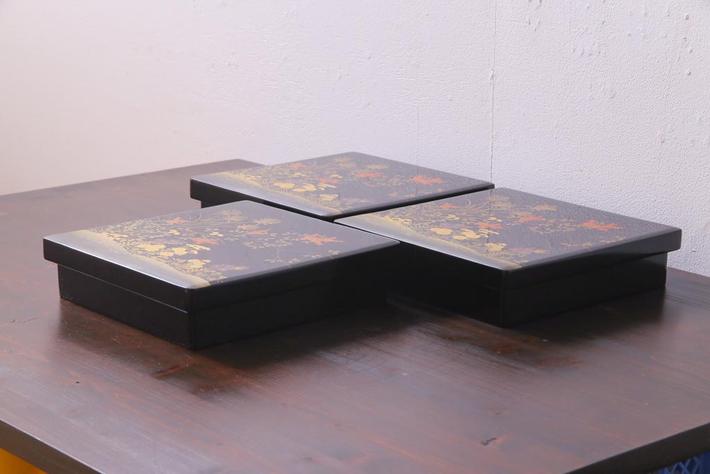 時代逸品！極上春の七草蒔絵の四方脚付膳（検輪島塗蒔絵お膳