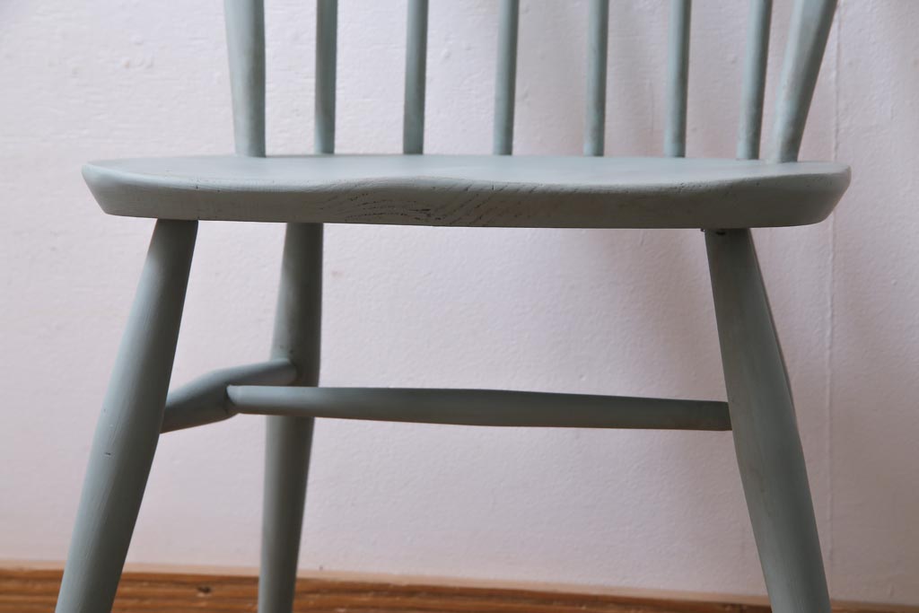 ペイント家具　ERCOL(アーコール)　シンプルでおしゃれなウィンザーダイニングチェア(椅子)