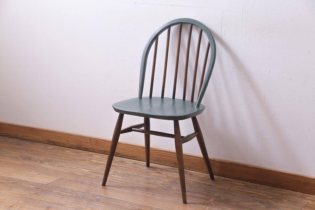 ペイント家具　ERCOL(アーコール)　アースカラーが優しげな雰囲気醸し出すウィンザーダイニングチェア(椅子)