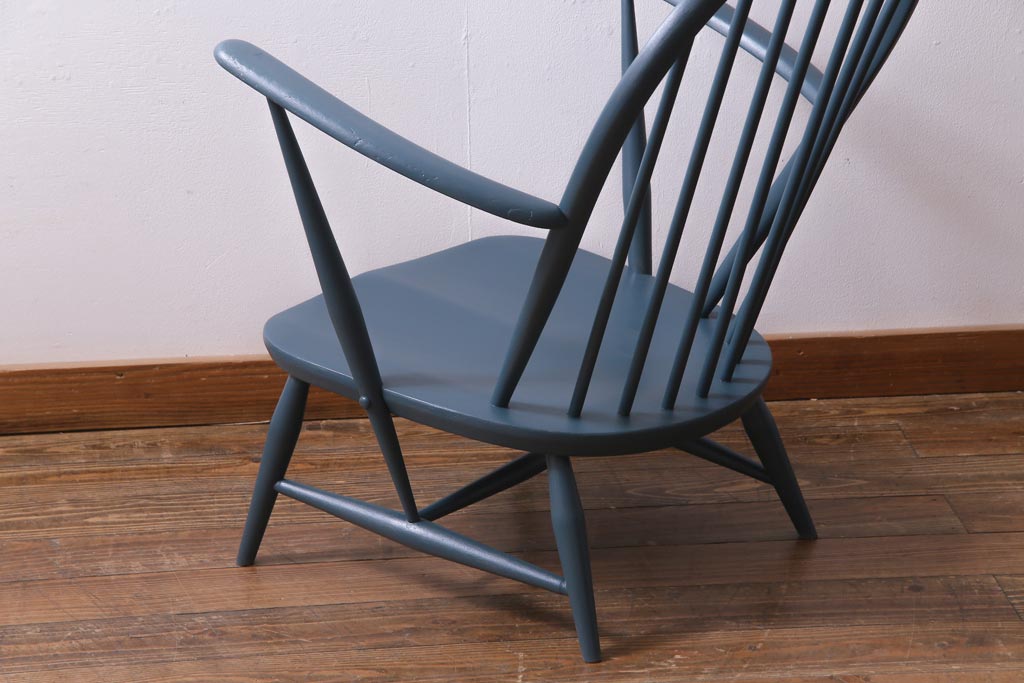 イギリスビンテージ　ペイント家具　ERCOL(アーコール)  シックなカラーがお洒落なラウンジチェア(椅子、アームチェア、ヴィンテージ)