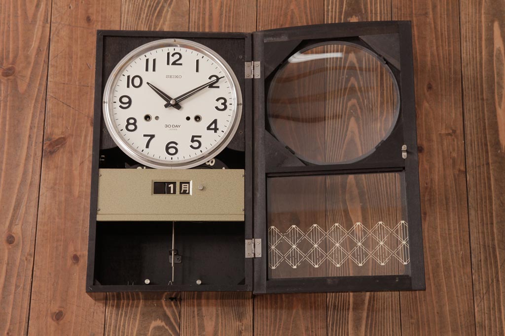 アンティーク雑貨　昭和期　SEIKO(セイコー)　30DAY　ゼンマイ式　メンズライクにも合う振り子時計(柱時計、掛け時計)