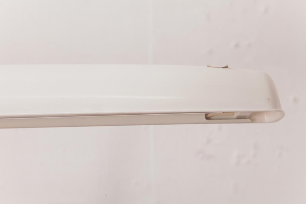 中古　シンプルモダンな東芝蛍光灯明規スタンドFO-5518(デスクライト)
