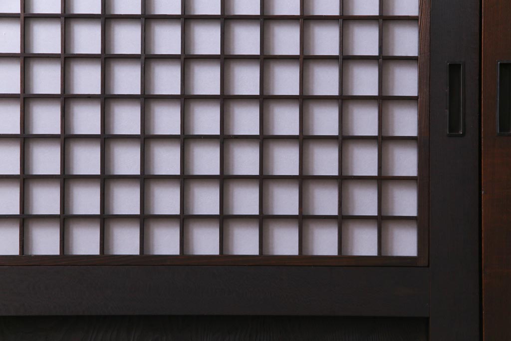 和製アンティーク　ケヤキ・杉材　堅牢な雰囲気が漂う障子帯戸2枚セット(板戸)(2)
