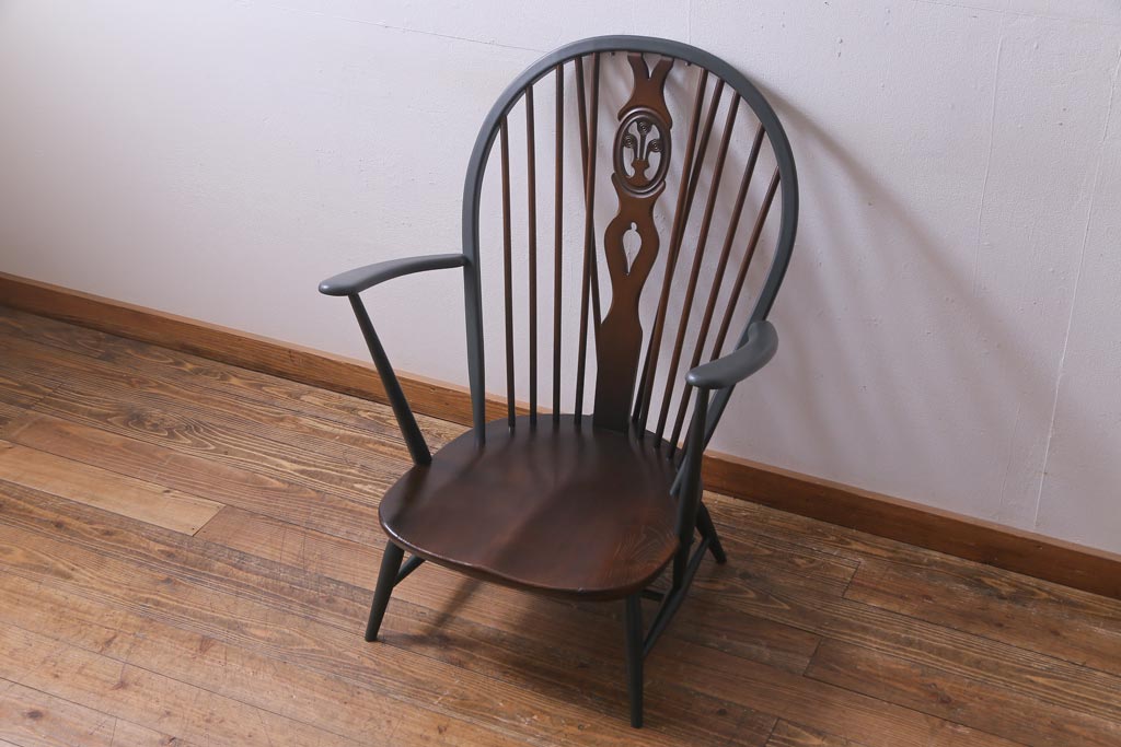 ペイント家具　ERCOL(アーコール)　シスルバック　クッション付き　ラウンジチェア(イージーチェア、椅子、アームチェア)