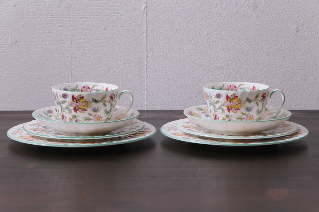 中古美品　イギリス　MINTON(ミントン)　Haddon Hall(ハドンホール)　ティーセット(カップ&ソーサー、プレート)(1)