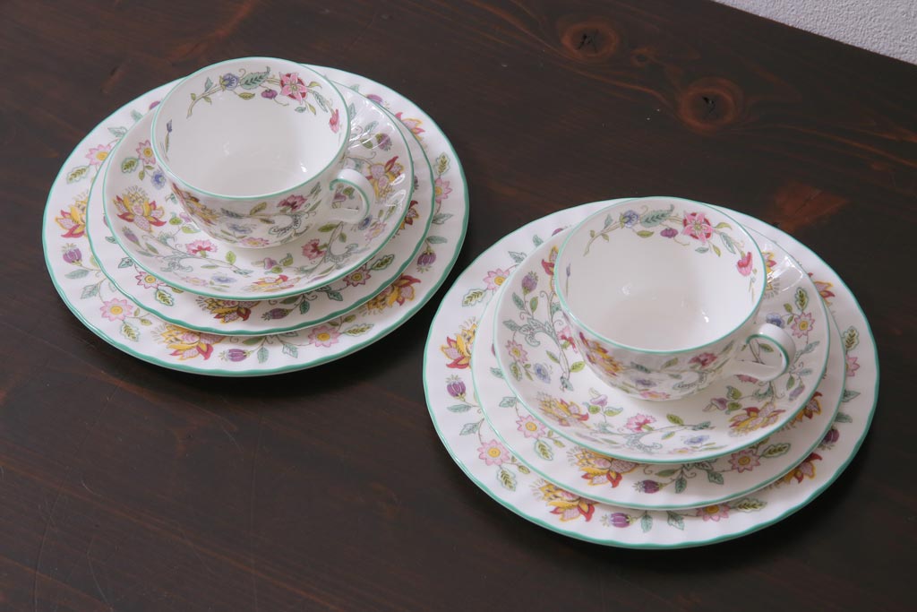 中古美品　イギリス　MINTON(ミントン)　Haddon Hall(ハドンホール)　ティーセット(カップ&ソーサー、プレート)(1)